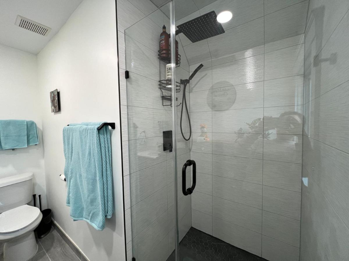 Apartamento Trendy In Tremont, Cleveland Exterior foto